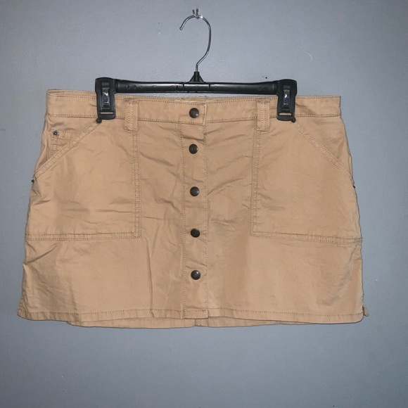 Abercrombie & Fitch Y2K Khaki Snap-Front Mini Skirt With Pockets Medium - Picture 2 of 8